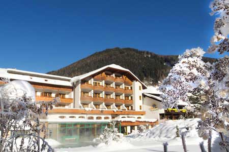 Zima 2025 -Austrija -Bad Kleinkircheim -Kolmhof Hotel 4* –